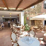 Отель Stella Maris 3*
