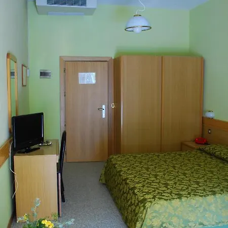 Hotel Stella Maris 3*