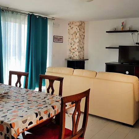 מלון Stella Maris