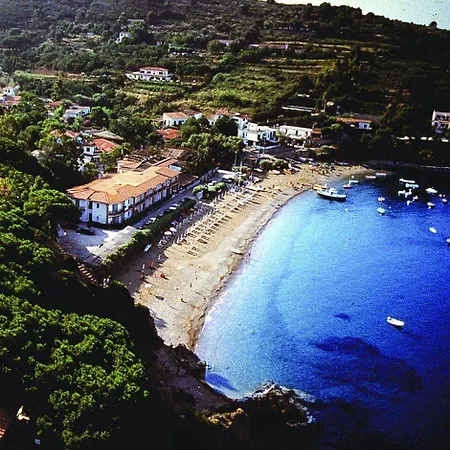 Stella Maris Hotel 3*